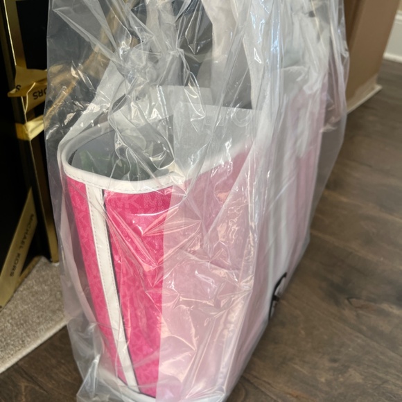 Eva Large Signature Logo Stripe Tote Bag - Picture 6 of 7